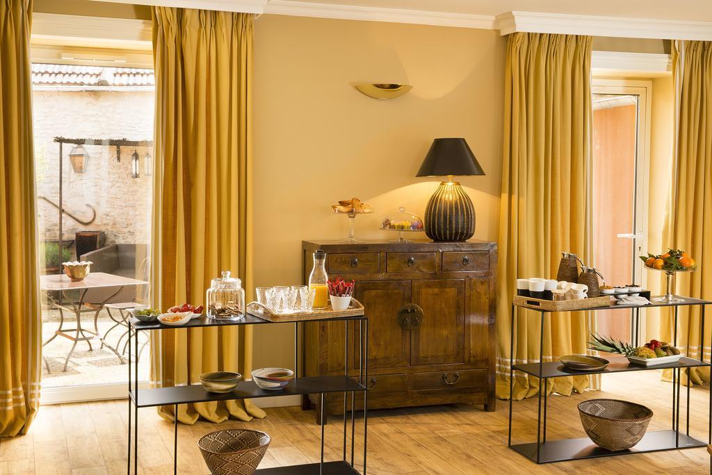 Hotel De France Angerville  Eksteriør bilde