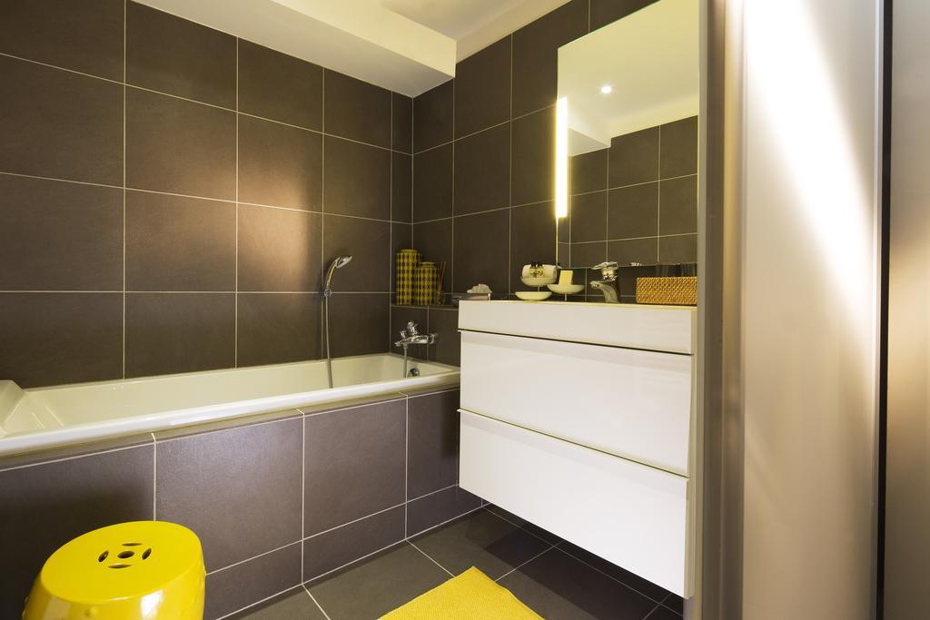 Hotel De France Angerville  Eksteriør bilde