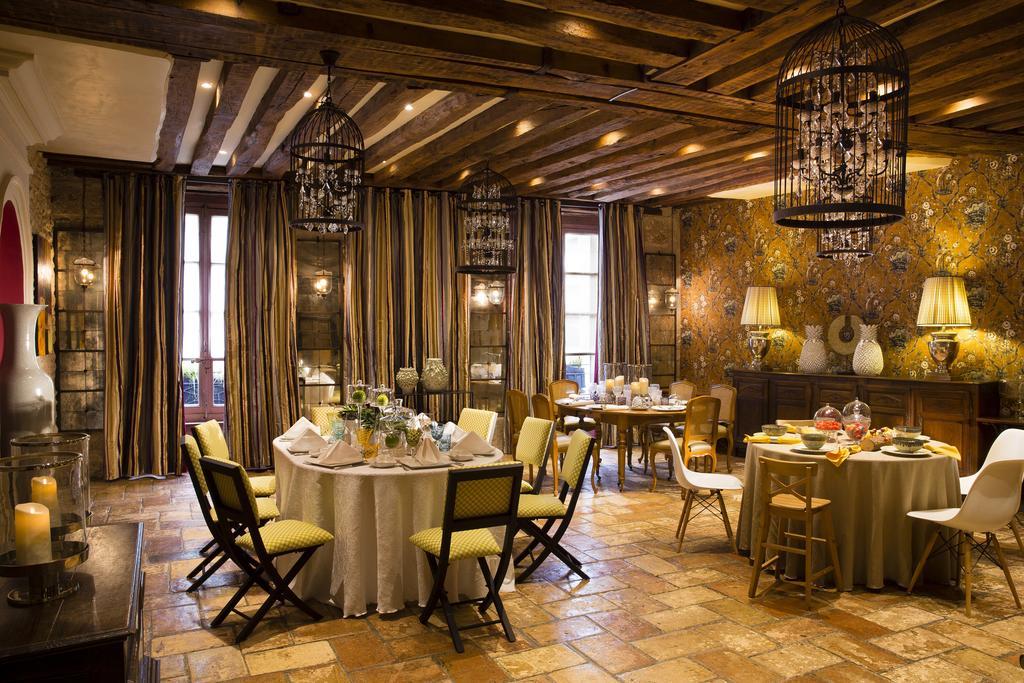 Hotel De France Angerville  Eksteriør bilde